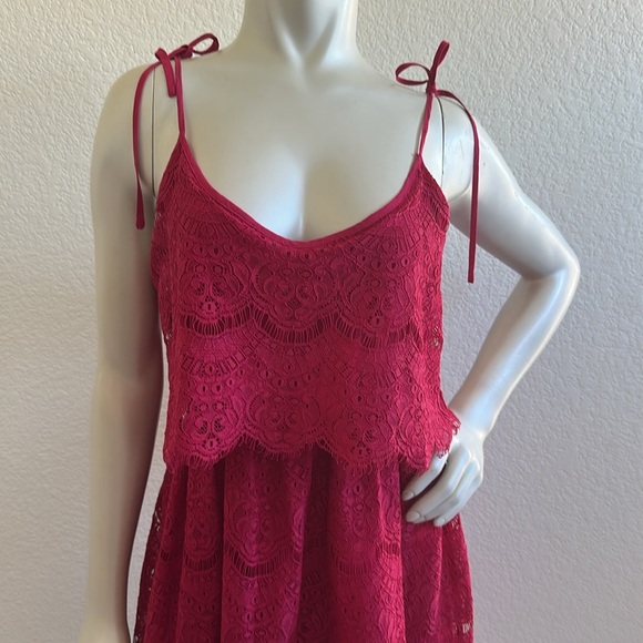 Sezane The Nova Dress in Raspberry - Picture 4 of 8